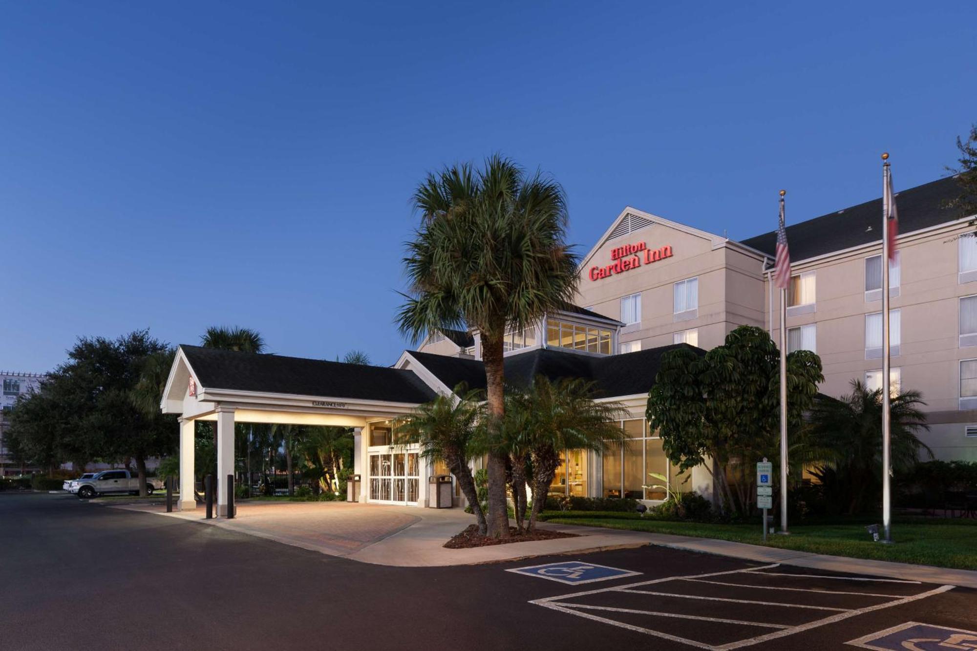 Hilton Garden Inn Mcallen Airport Экстерьер фото